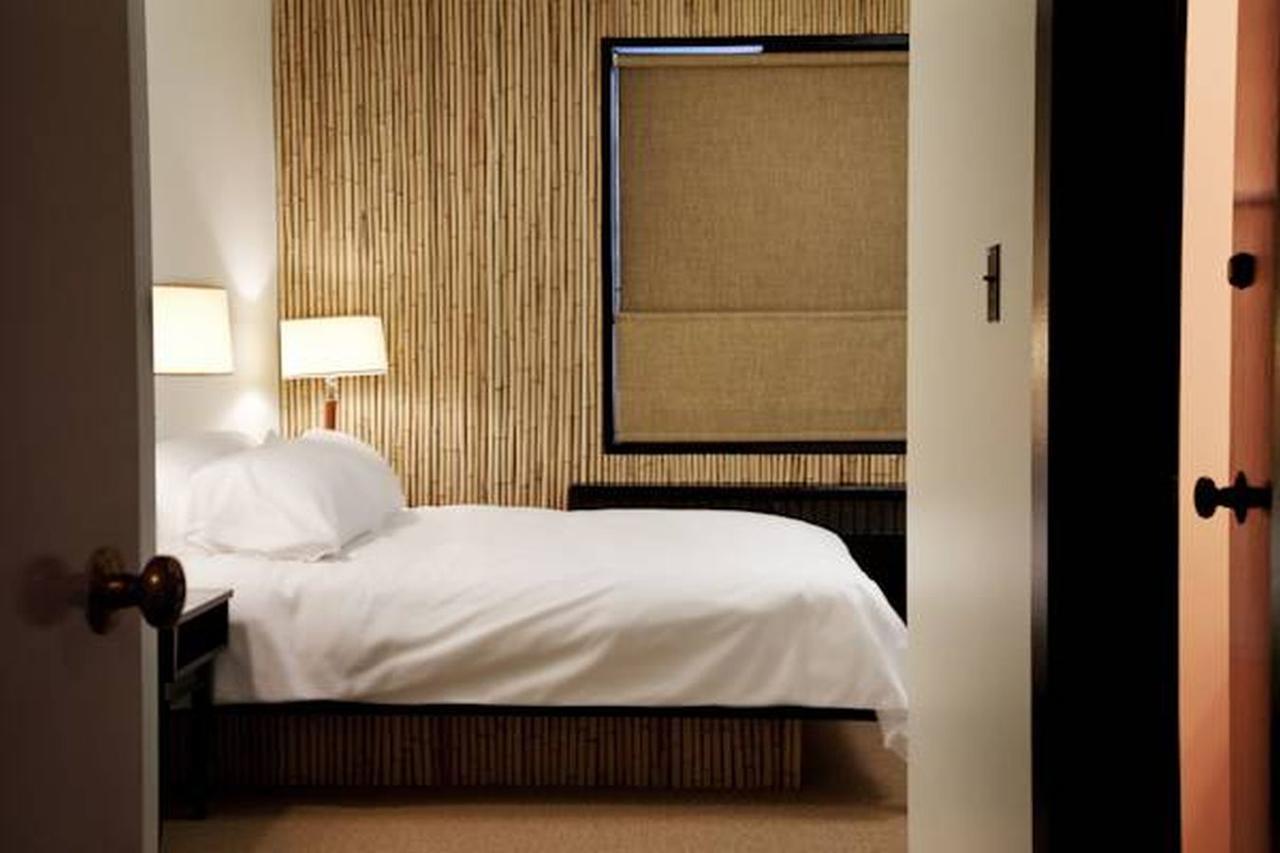 Hotel At The Waldorf Vancouver Kamer foto